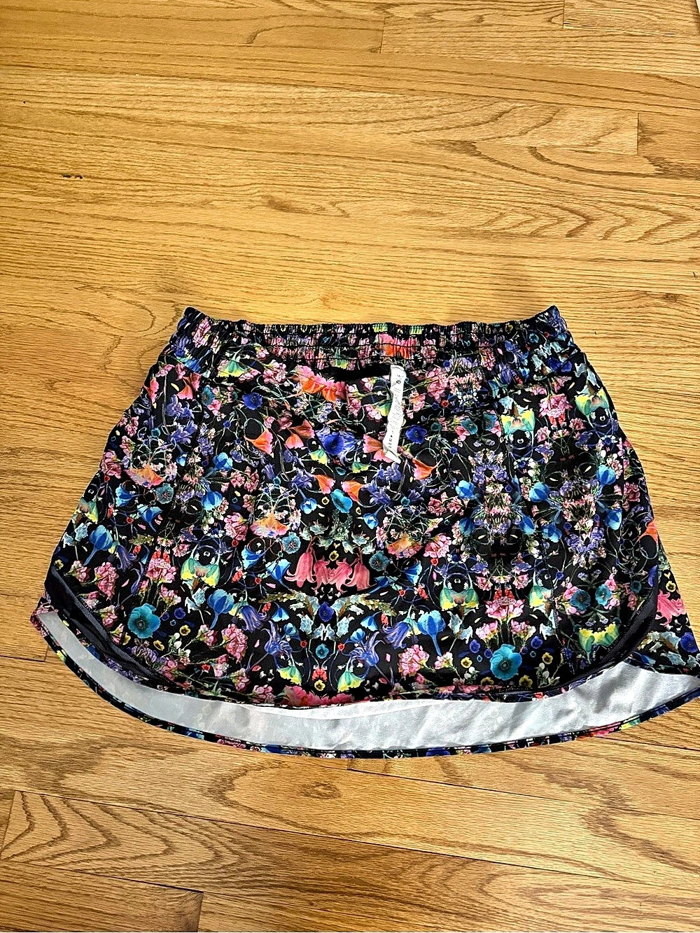 Lululemon Pace Rival Mid-Rise Skirt *Long Athletic Shorts Black & Multicolor